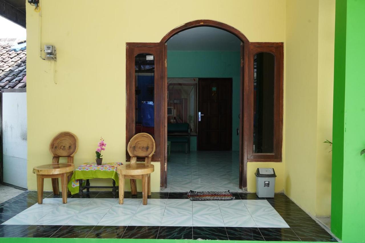 Omah Bogem Homestay Syariah Randugunting Esterno foto